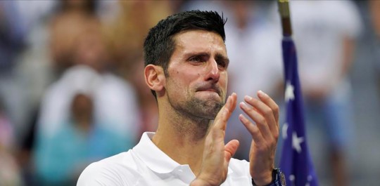 Novak Djokovic acabó entre lágrimas la final del Open USA, derrotado por Medvedev
